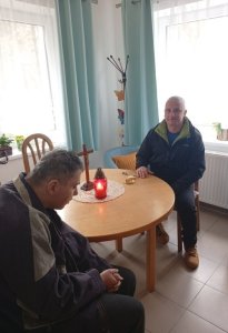 Duchovné stretnutie s pánom farárom spojené so svätou spoveďou v adventnom období